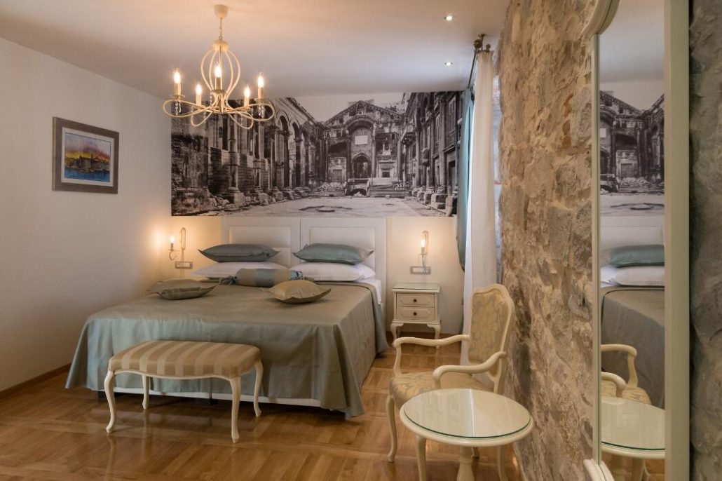 Gallery Cheap Hotel in Split